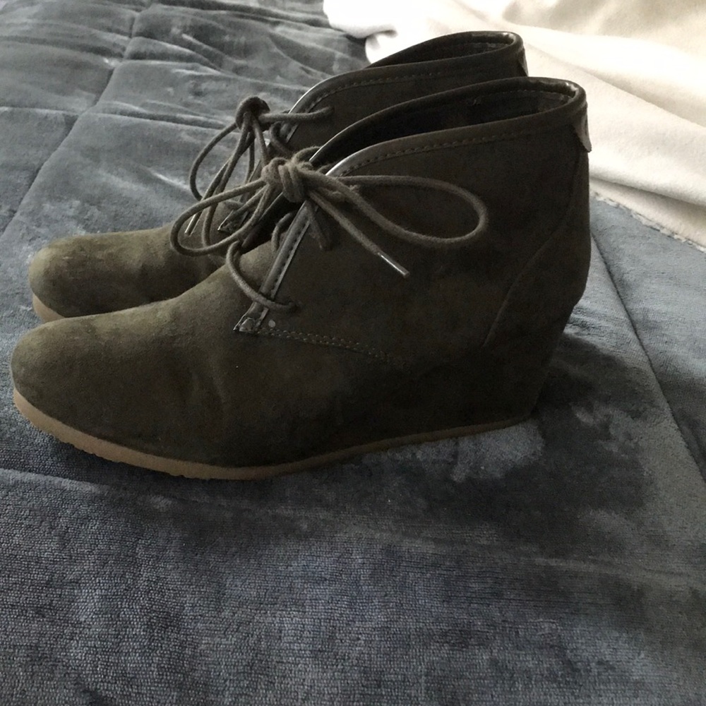 Size 10 heels